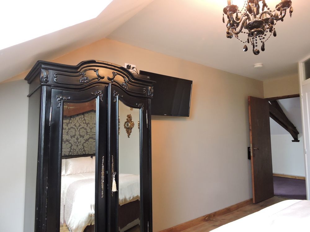 The Alpaca B&B Chalais  Екстериор снимка